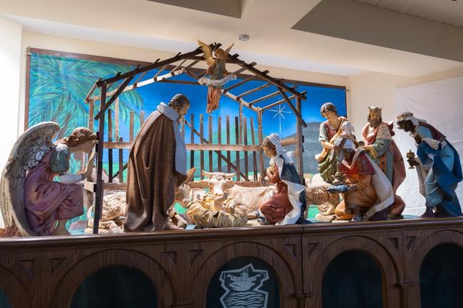 St L Nativity 1